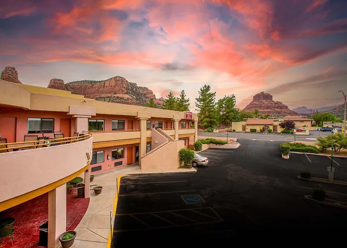 Wildflower At Bell Rock Hotel